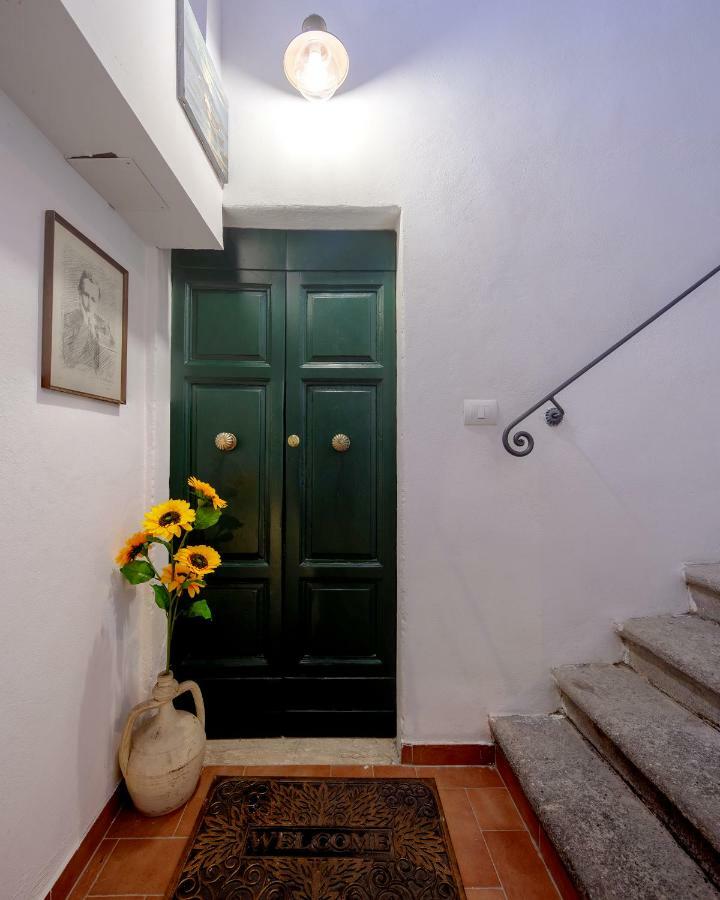 Stile Toscano In *