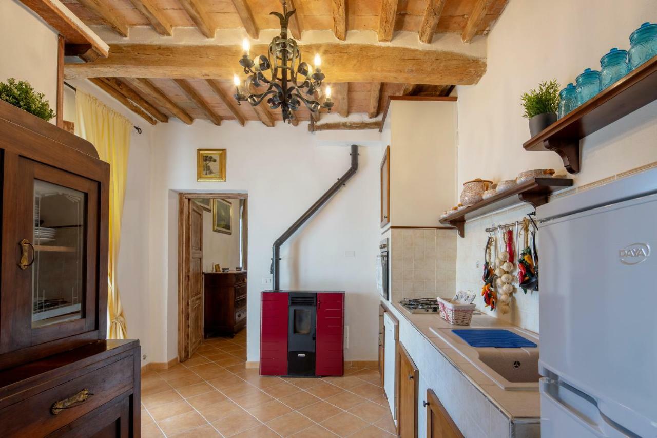 Stile Toscano In Apartment *